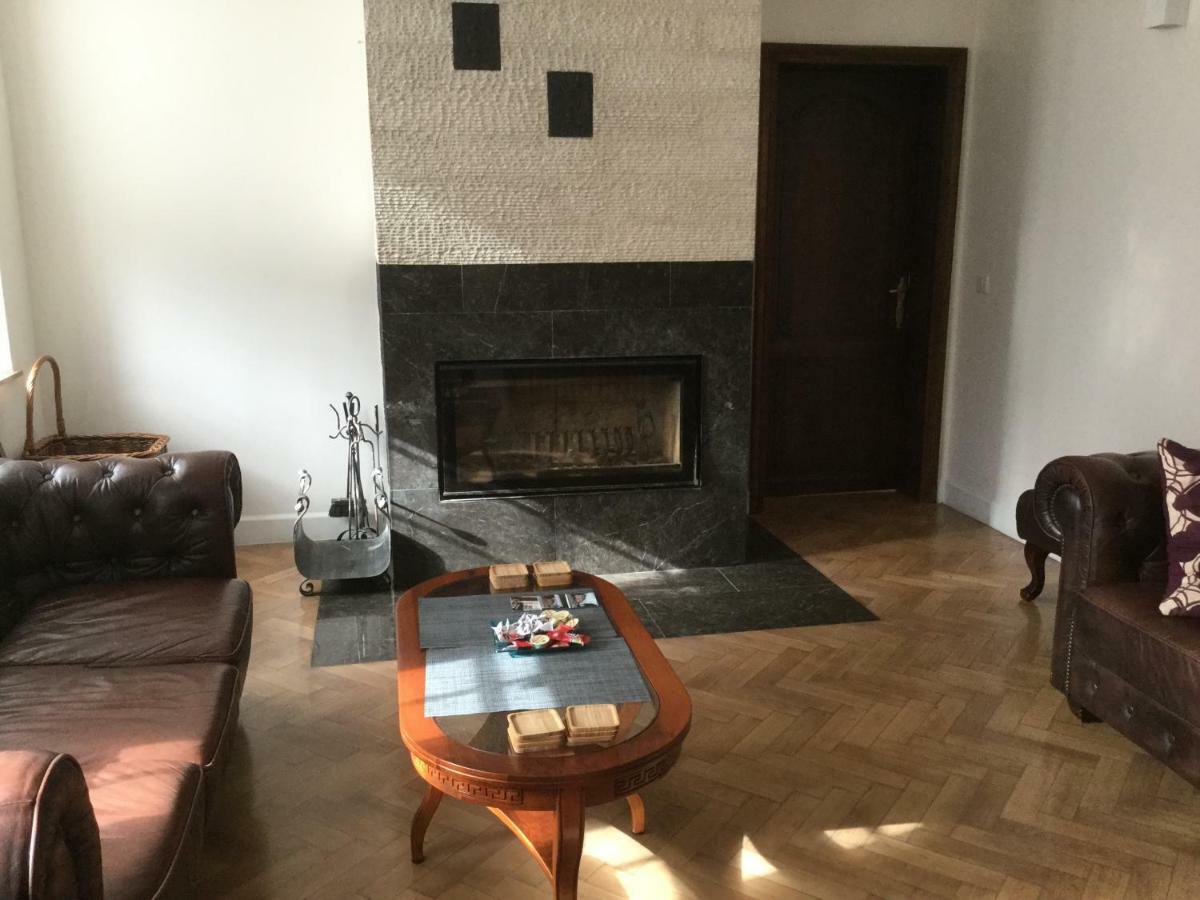 Au Manoir Des Vallees Maffe Ngoại thất bức ảnh