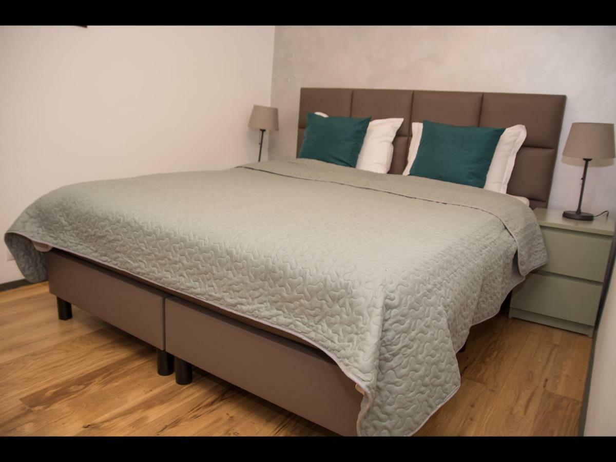 Au Manoir Des Vallees Maffe Ngoại thất bức ảnh