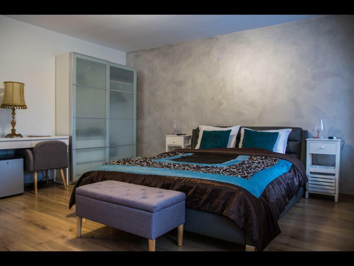 Au Manoir Des Vallees Maffe Ngoại thất bức ảnh